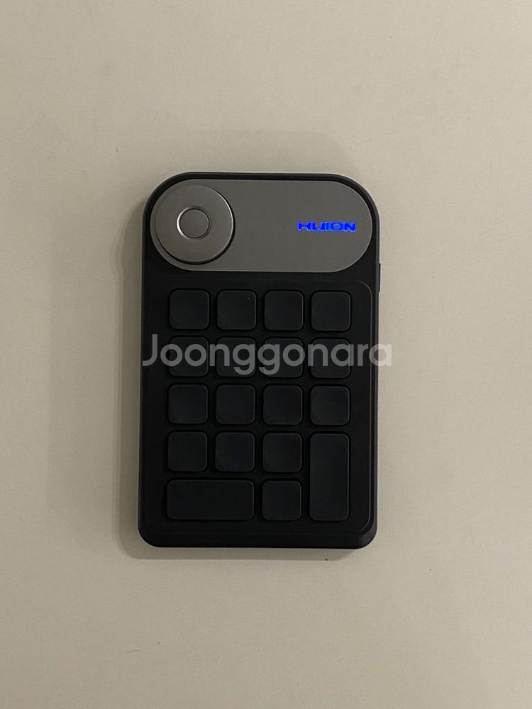 한손 키보드, 휴이온 미니 키다이얼 Huion KD10--1
