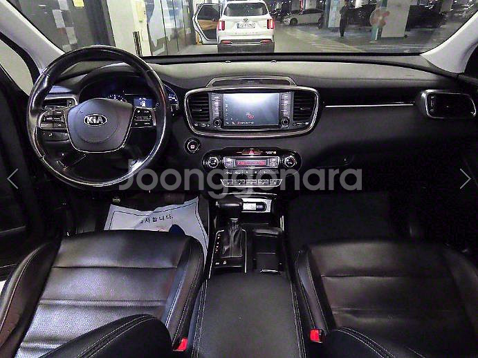@17년식 더 뉴쏘렌토 디젤 R2.0 2WD 프레스티--9