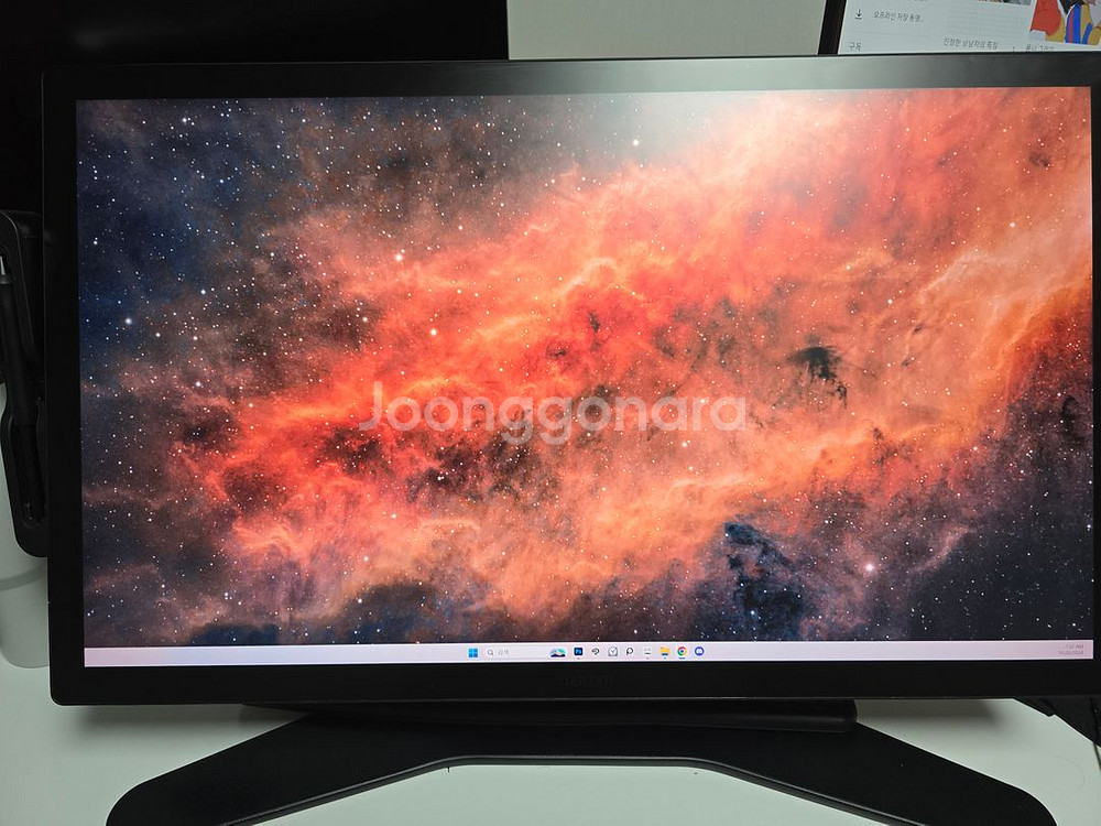 신티크 프로 27인치,전용스탠드 판매합니다--1