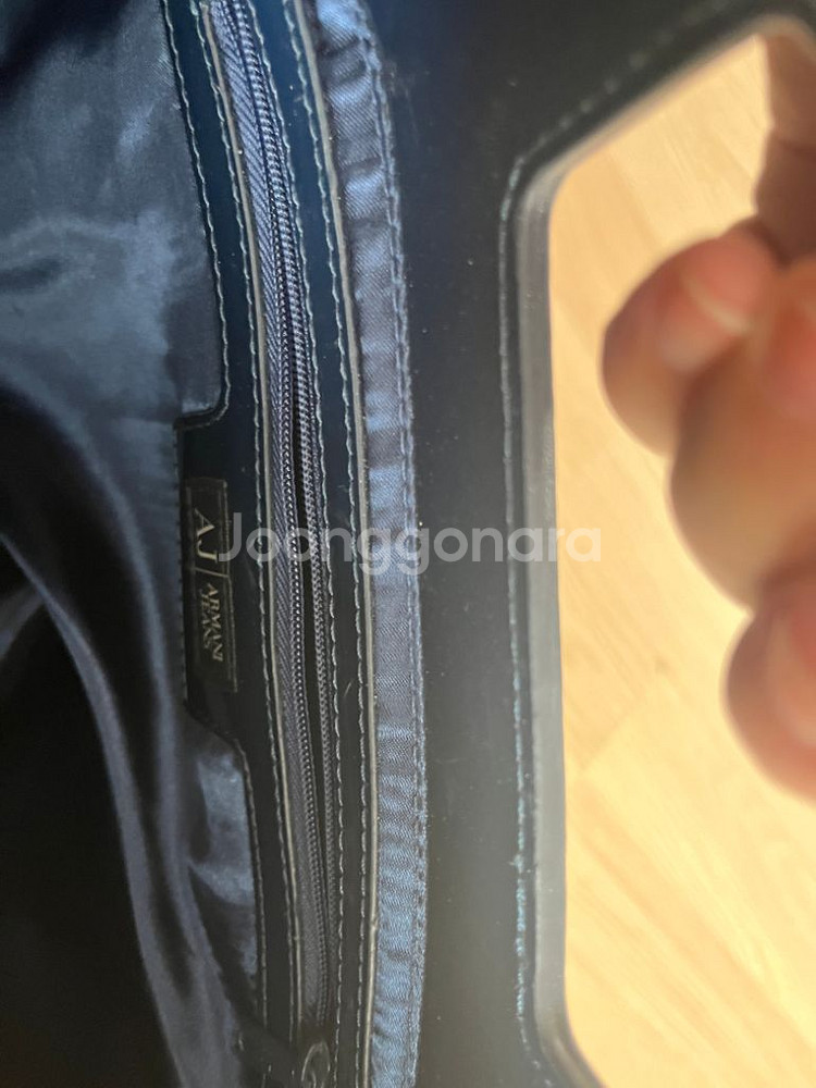 알마니 진 에나멜클러치백--4