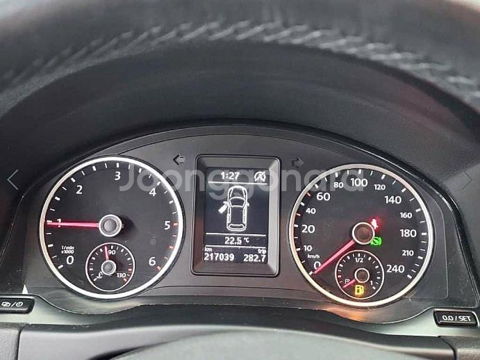 @15년식 티구안 2.0 TDI 블루모션 전국최저가격--5