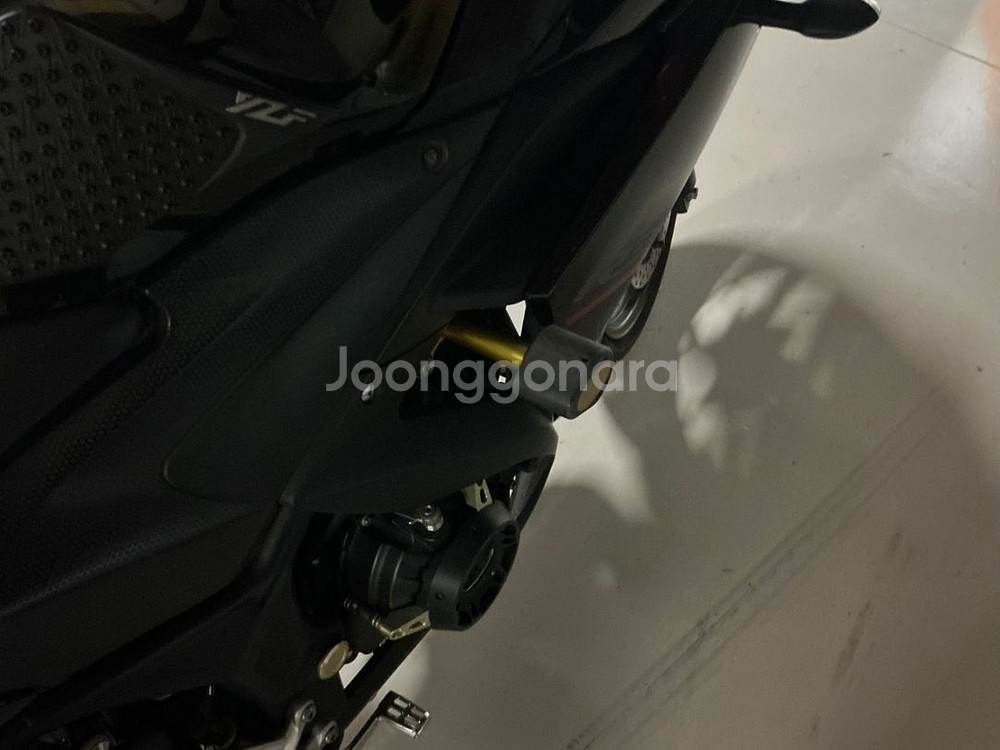 야마하 R3 18년식 팝니다 (전주인 여성오너)--7