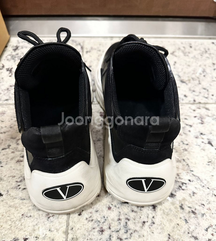 (43.5 285) 발렌티노 검보이 - 블랙--1