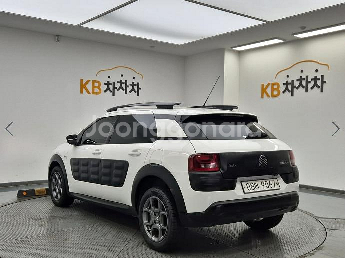 @18년식 C4 칵투스 1.6 BlueHDi 필 전국--1