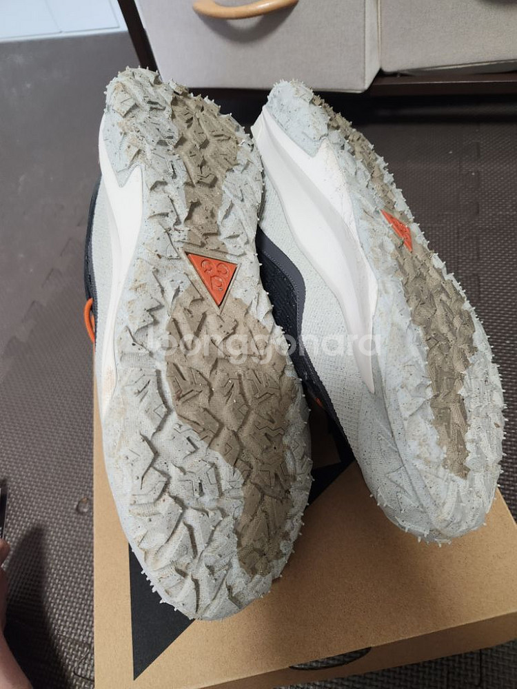 나이키 acg 마운틴플라이2 gtx 고어텍스 신발 등산--1