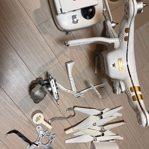 DJI 팬텀3 프로 파손 판매합니다