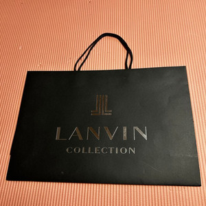 랑방 LANVIN 쇼핑백 판매합니다. - 사이즈 : 4