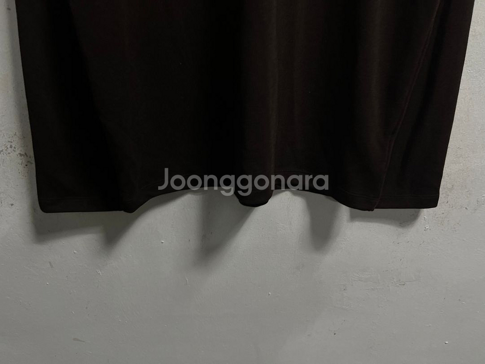 100-105 EILLUMINATE 스판 폴라 긴팔티--2