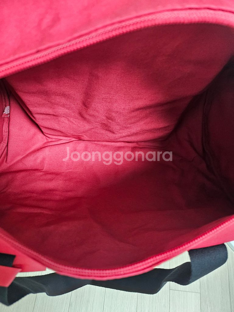 정품) 새상품 샤넬 레드 보스턴백 스포츠백 원형 가방--7