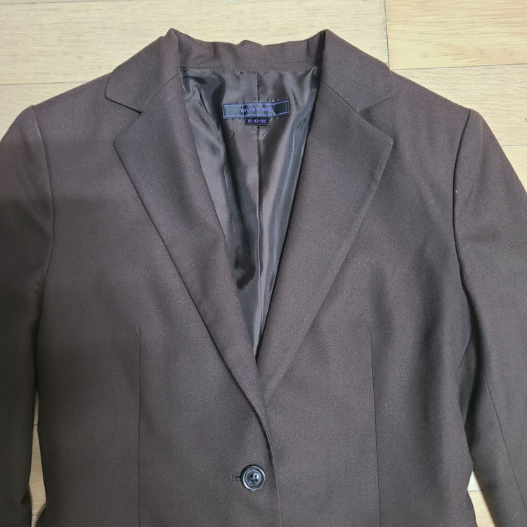 새상품 초콜릿색 정장 자켓 55--1