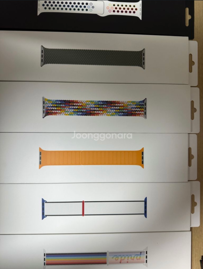 애플워치 스트랩 많아요!!