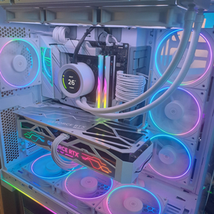 올화이트 7800x3d 4080super 컴퓨터