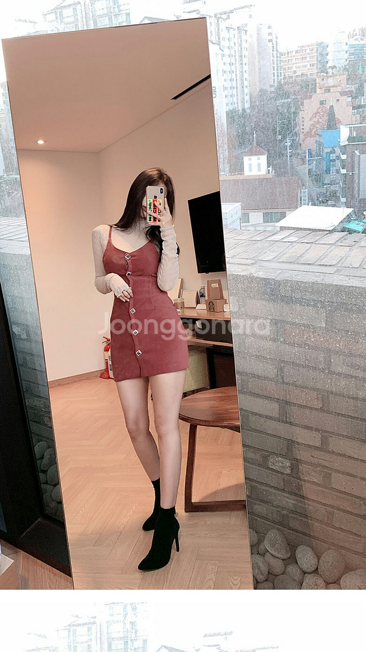 히프나틱 보석 핑크 뷔스티에 원피스 프롬데이원 데이트룩--3