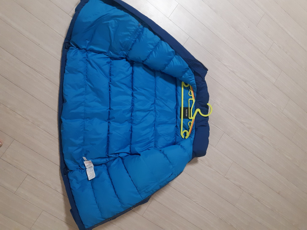 블랙야크 패딩 150ㅡ새컨디션ㅡ 이미지