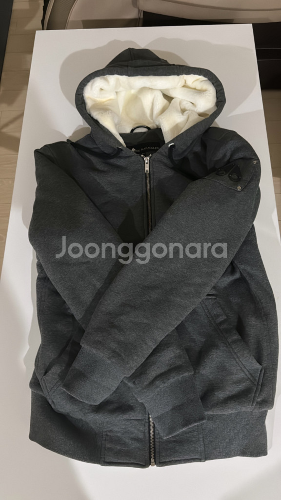 무스너클 버니스웨터 21FW--1