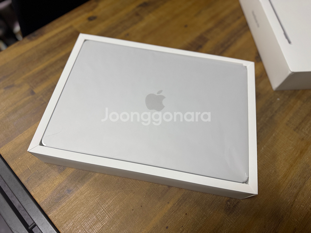 맥북에어 m3 15(ssd 256,8g)2024.8--1