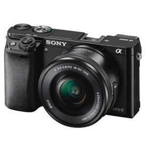 Sony 알파 6400 + 16-50mm 렌즈