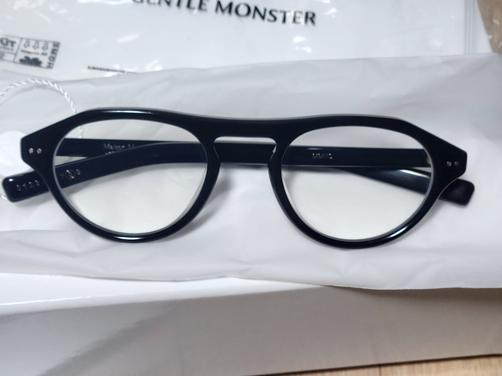 젠틀몬스터 마르지엘라 MM112--1