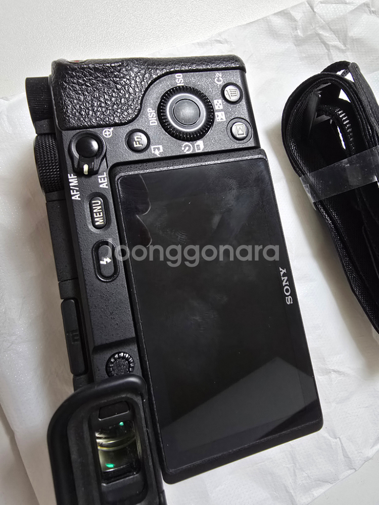 소니 미러리스 a6400 바디킷 판매합니다--4