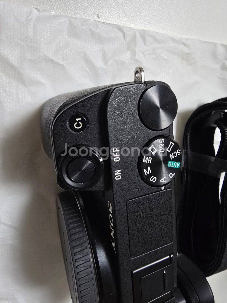 소니 미러리스 a6400 바디킷 판매합니다--2