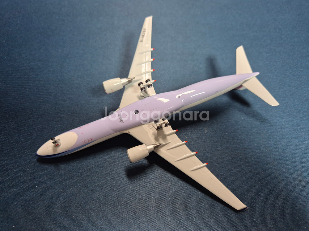 1:400 피닉스 A330 중화항공 비행기 다이케스트--1