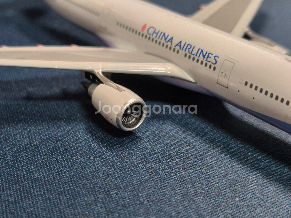 1:400 피닉스 A330 중화항공 비행기 다이케스트--5