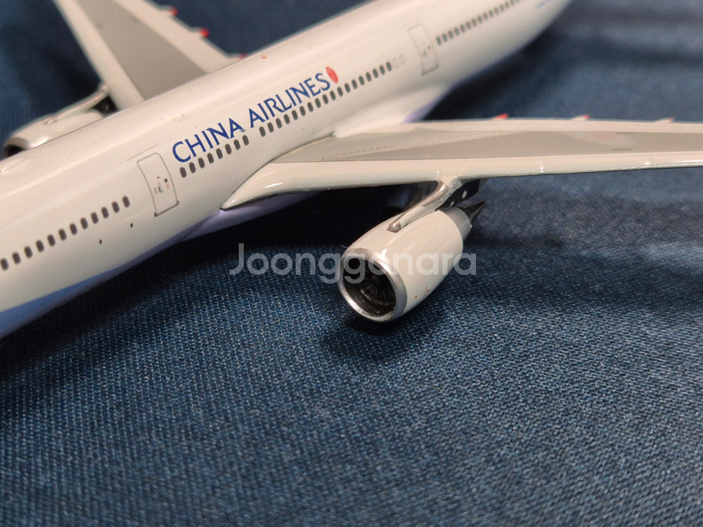 1:400 피닉스 A330 중화항공 비행기 다이케스트--3