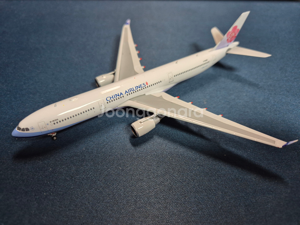 1:400 피닉스 A330 중화항공 비행기 다이케스트--9