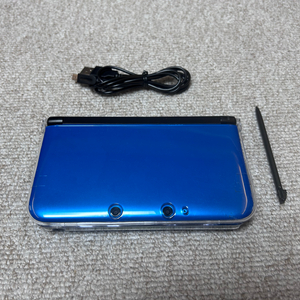 닌텐도 3DS XL 128기가 (3DS+DS+고전게임)