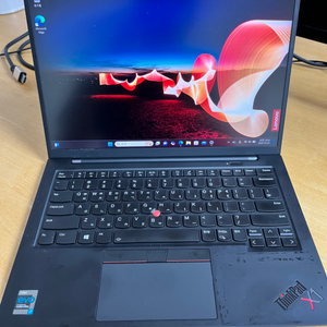 레노버(lenovo)씽크패드 x1 carbon gen9