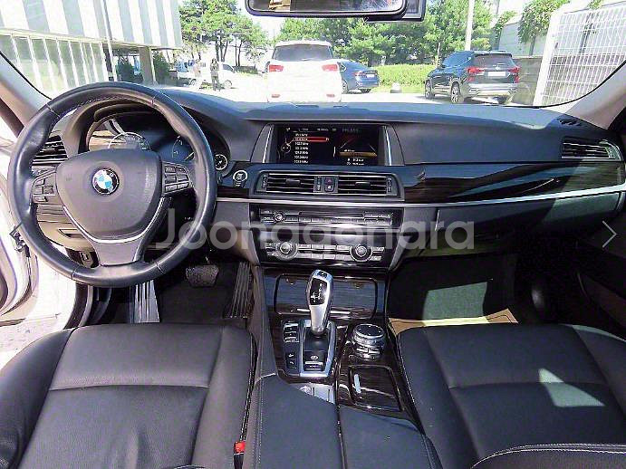 @15년식 5시리즈(6세대) 520d xDrive 럭--6