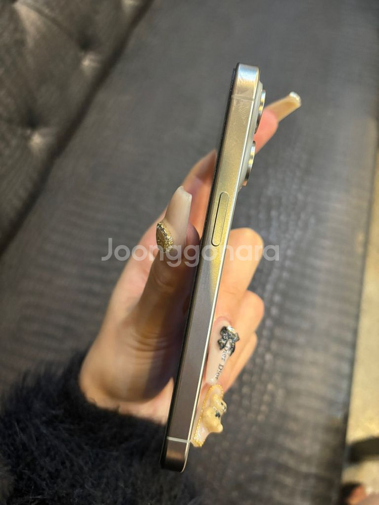 아이폰 15pro 256 기가--2