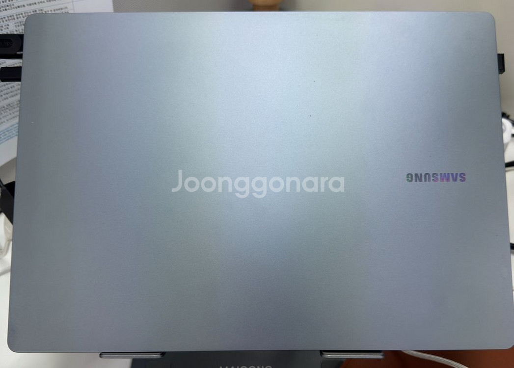 갤럭시북4 pro (40.6cm) 팝니다. 170만원--0