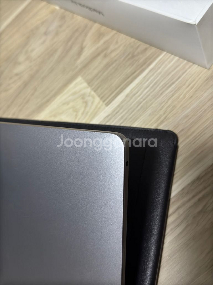 MacBook Air M1 16GB / 512GB--3