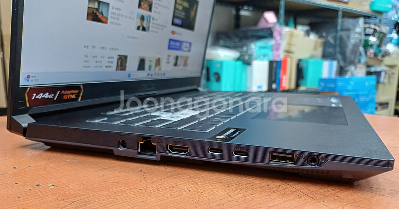 ASUS TUF F17 FX707ZE-12725T--5