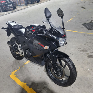 cbr125r 판매합니다