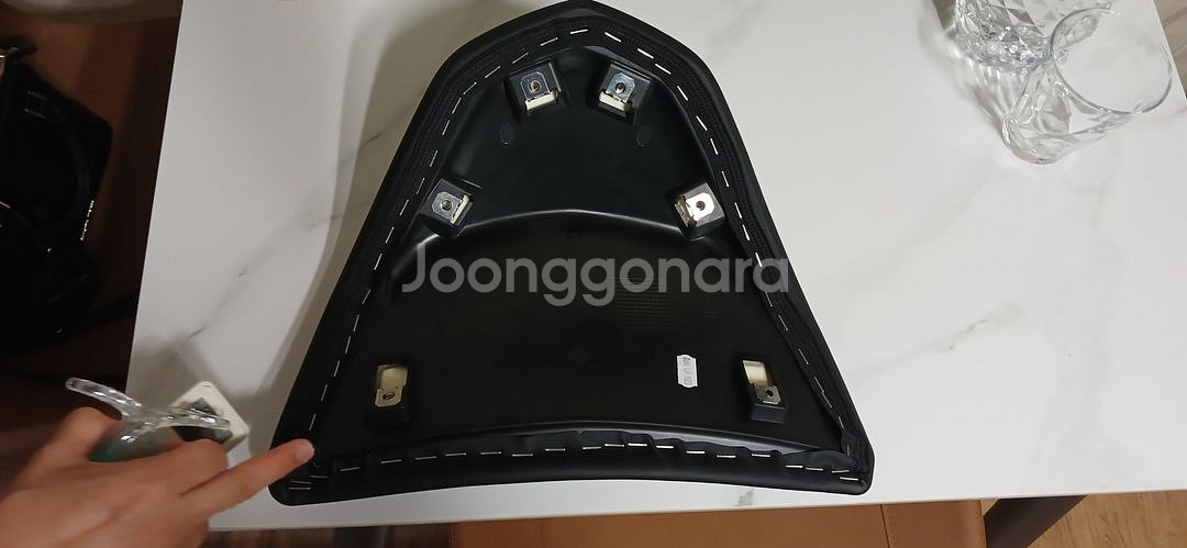 K1600gt R1250rt 탑케이스 등받이--2
