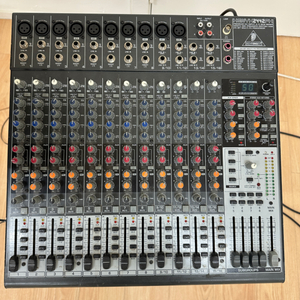 베링어Behringer XENYX 2442fx 믹서콘솔