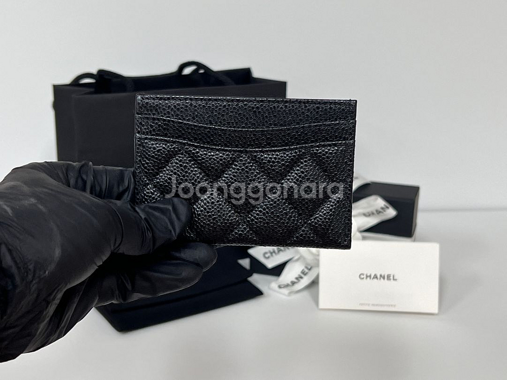 [새제품] 샤넬 카드홀더 캐비어 은장 AP0213--1
