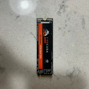 m.2 Nvme fire cuda 520 2tb 팝니다