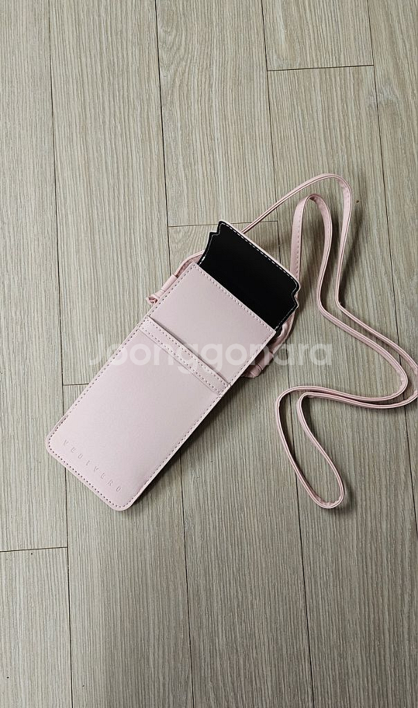 (미착용새상품)베디베로 신민아 선글라스케이스 핸드폰가방--5