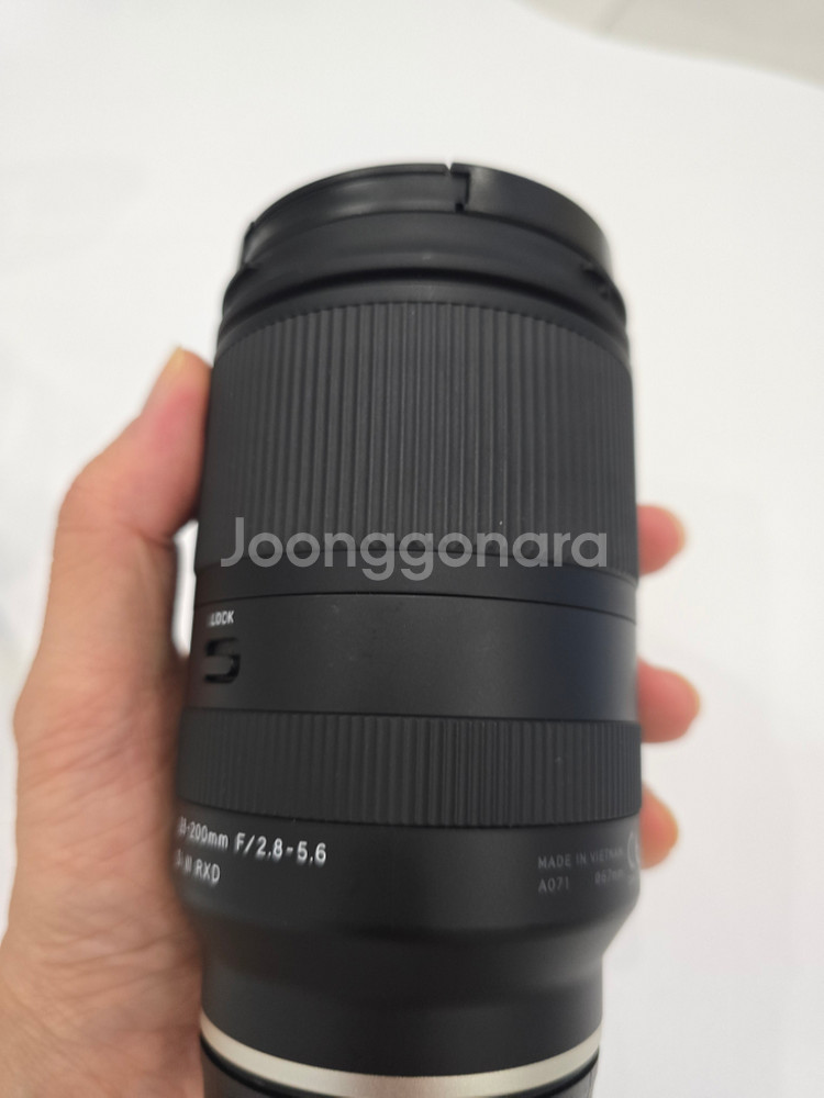 소니] 탐론 28-200 줌렌즈 팝니다.--2