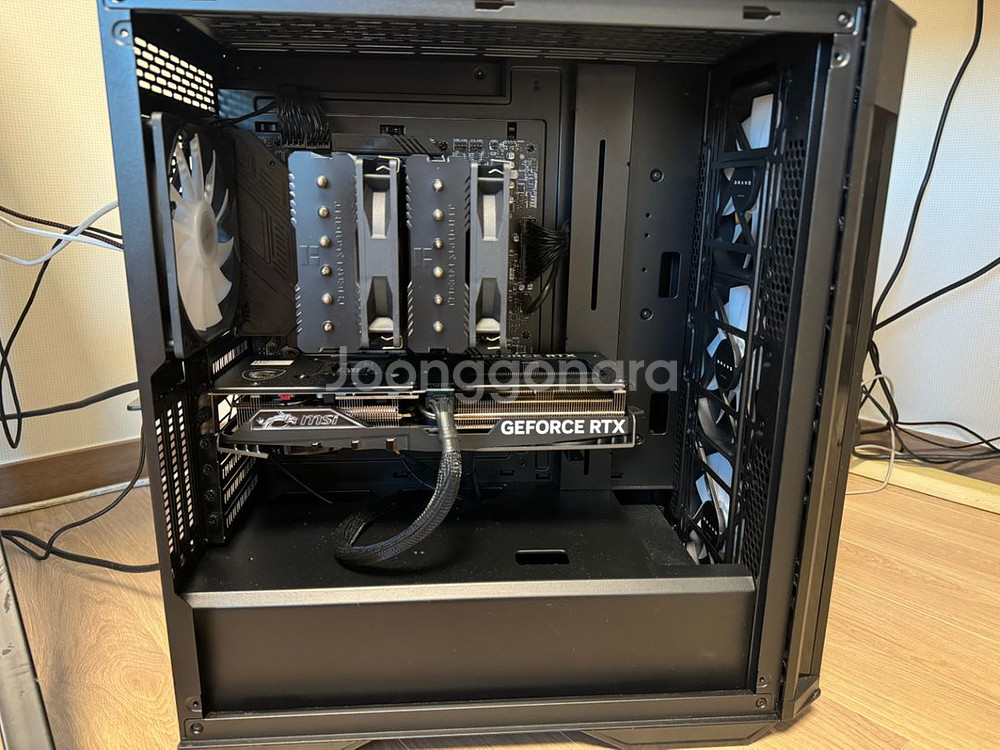 4070Ti Super + 7800X3D 컴퓨터--2