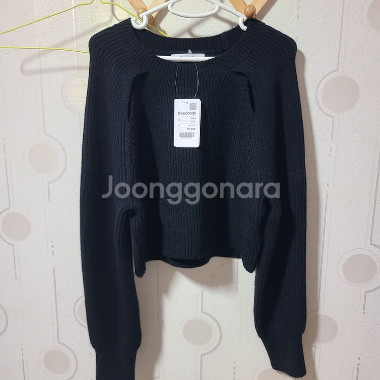 에잇세컨즈 어깨트임풀오버 택있음 새상품--1