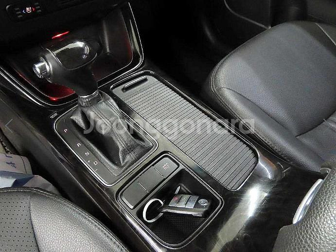 @14년식 뉴쏘렌토 R R2.0 2WD 트렌디 전국최--9