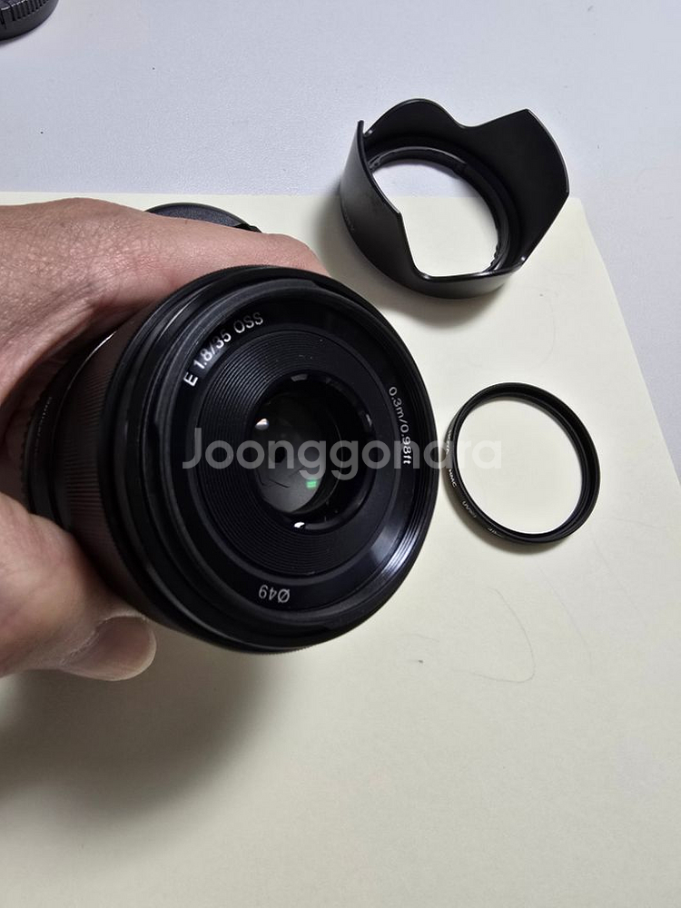 소니 35mm f1.8 e마운트 카페렌즈 판매 합니다--3