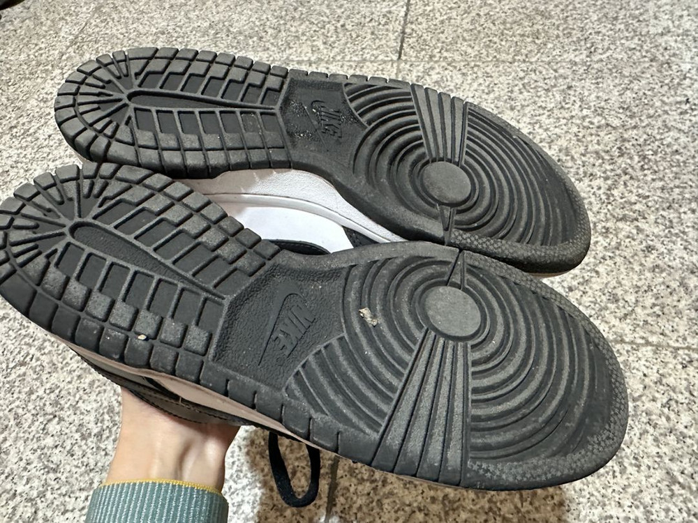 나이키 덩크 범고래 235--1