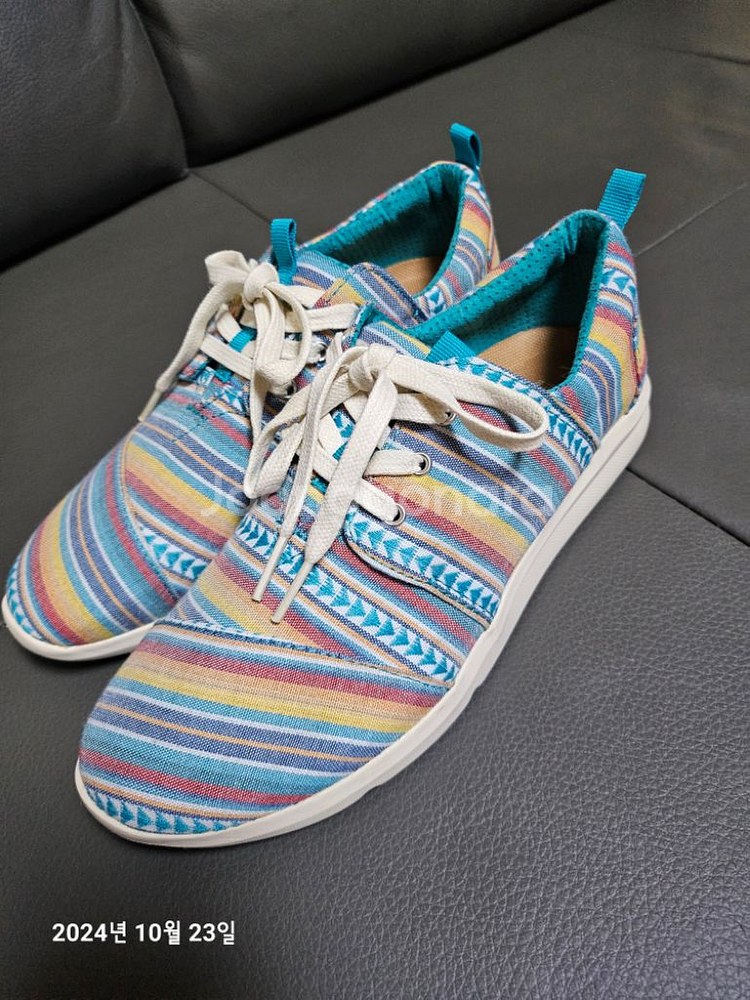 탐스 여성화(toms 스니커즈)--1