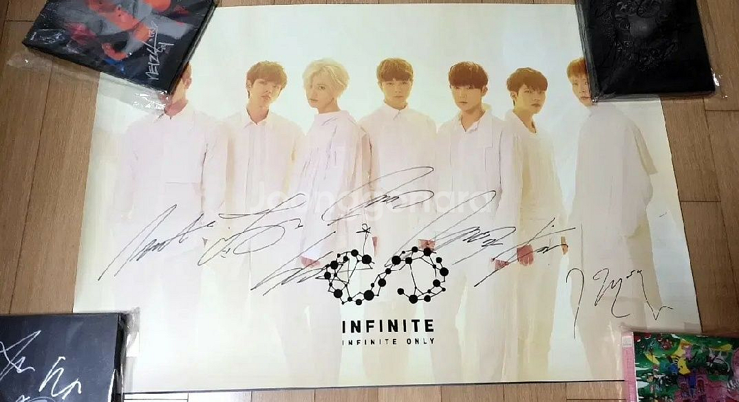 인피니트 싸인 사인 포스터 김성규 엘--0