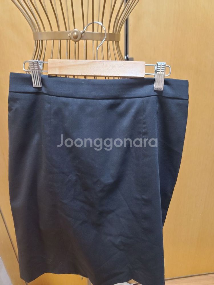클럽모나코 CLUB MONACO 스커트 2 size--4